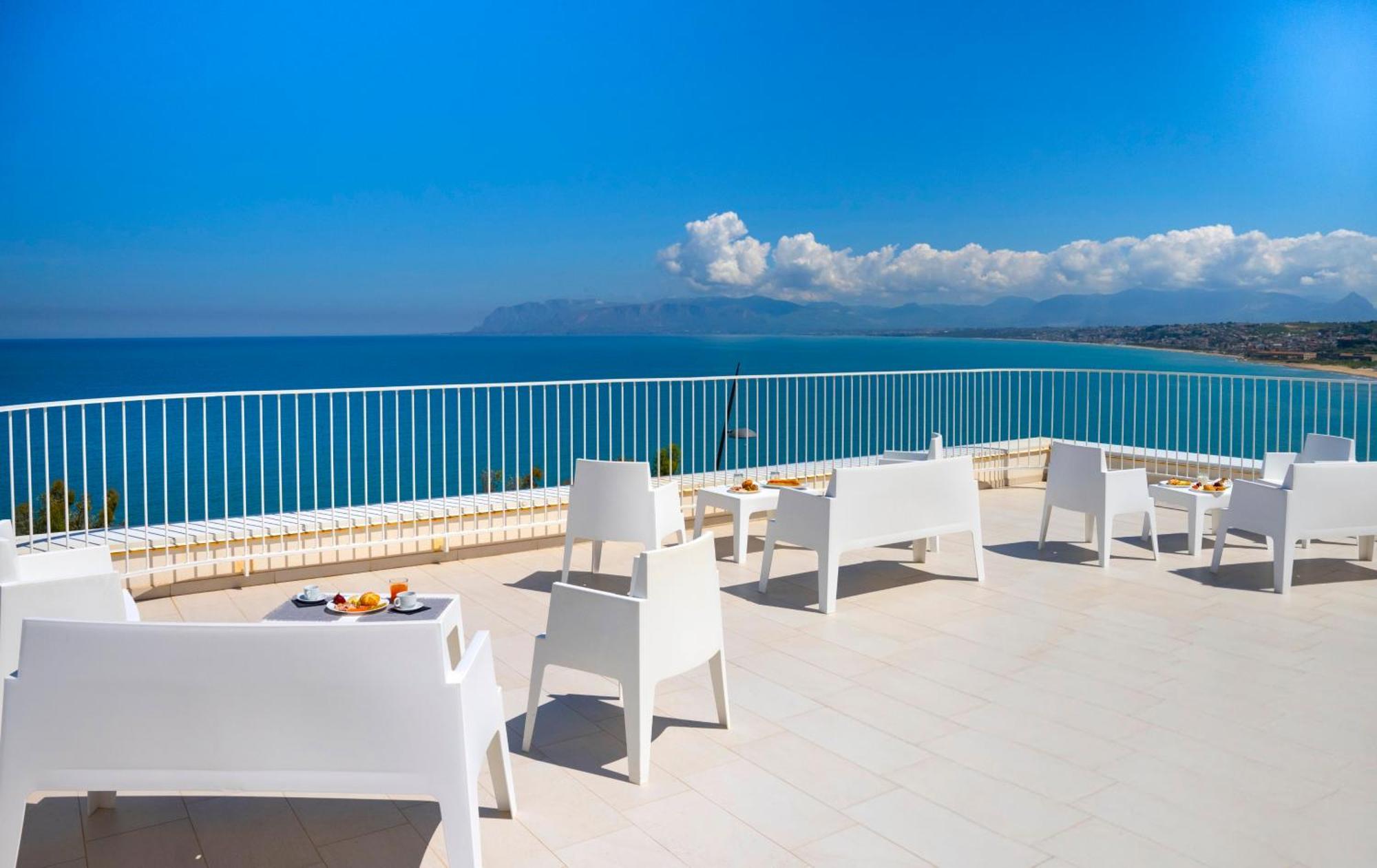 Sol Y Mar Camere E Appartamenti Кастеламаре дел Голфо Екстериор снимка